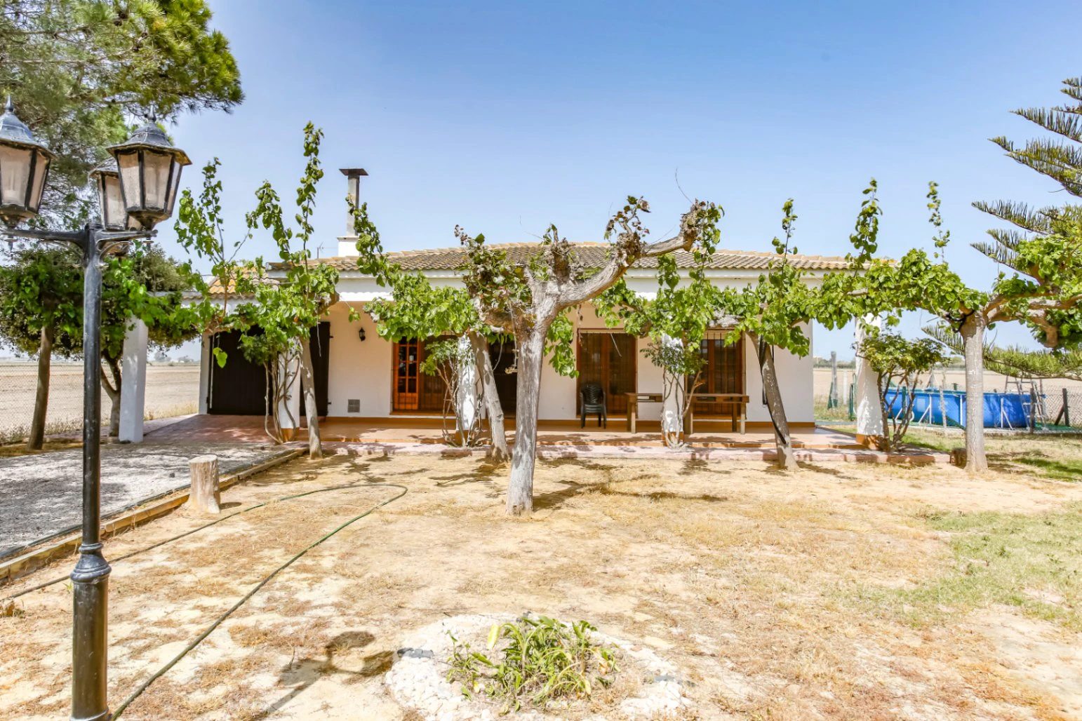 8862 - Casa estilo Mediterráneo con Licencia Turística en Riomar-Deltebre