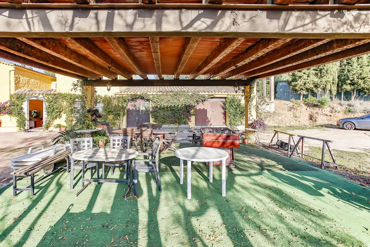 5904 - Country house in Vilassar with 40 hectares.
