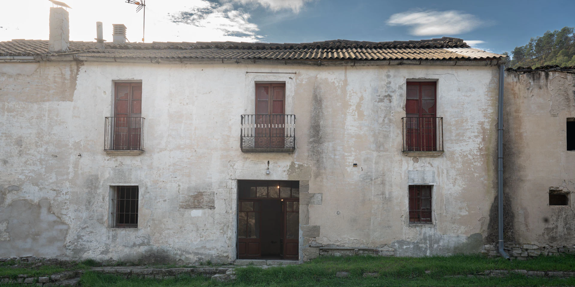 8398 - Masia històrica a reformar a Argençola