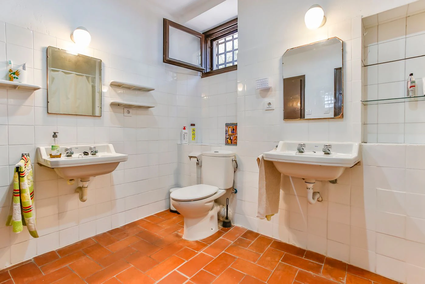 Preciosa masía en venta cerca del mar