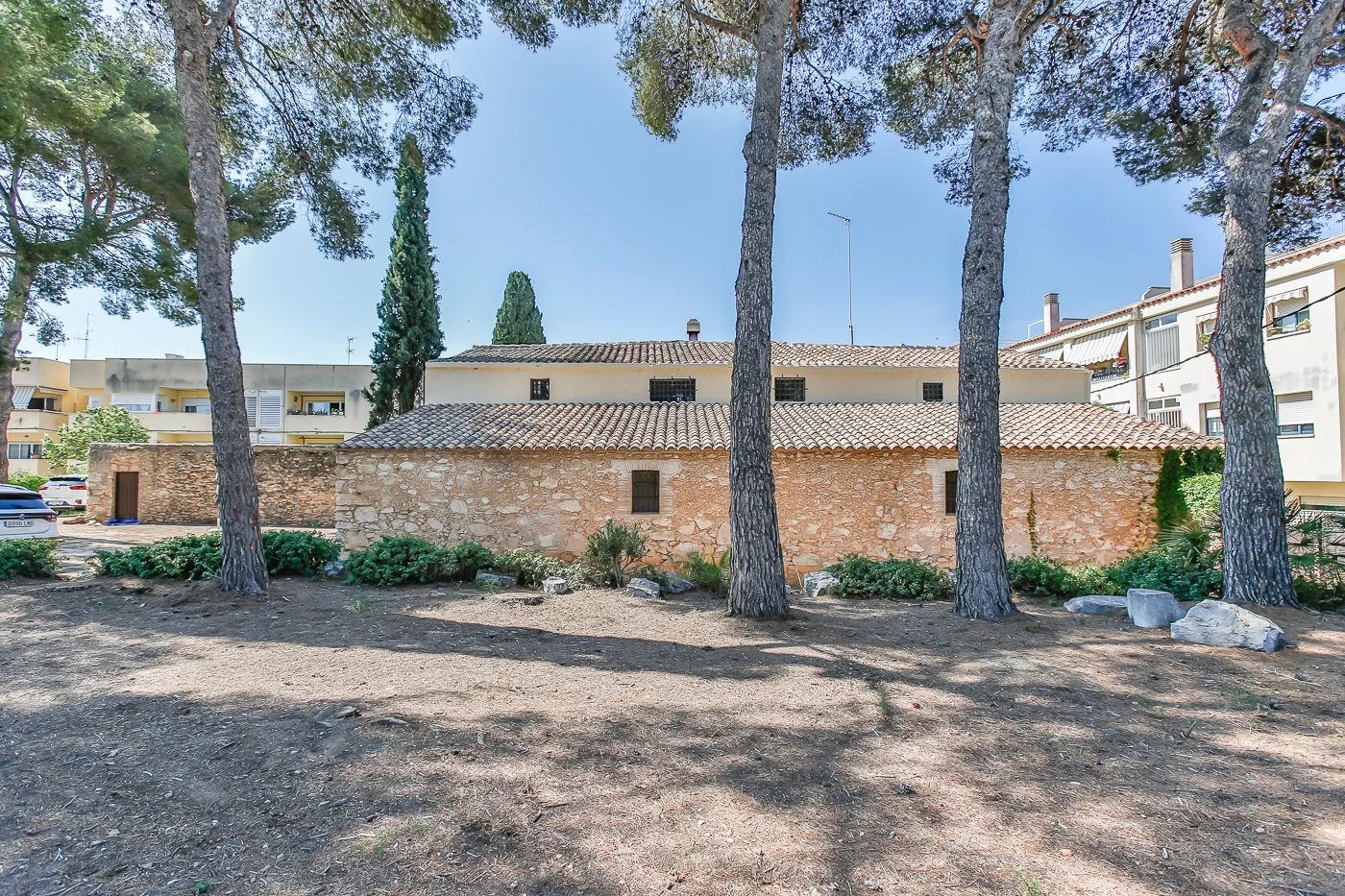 Preciosa masía en venta cerca del mar
