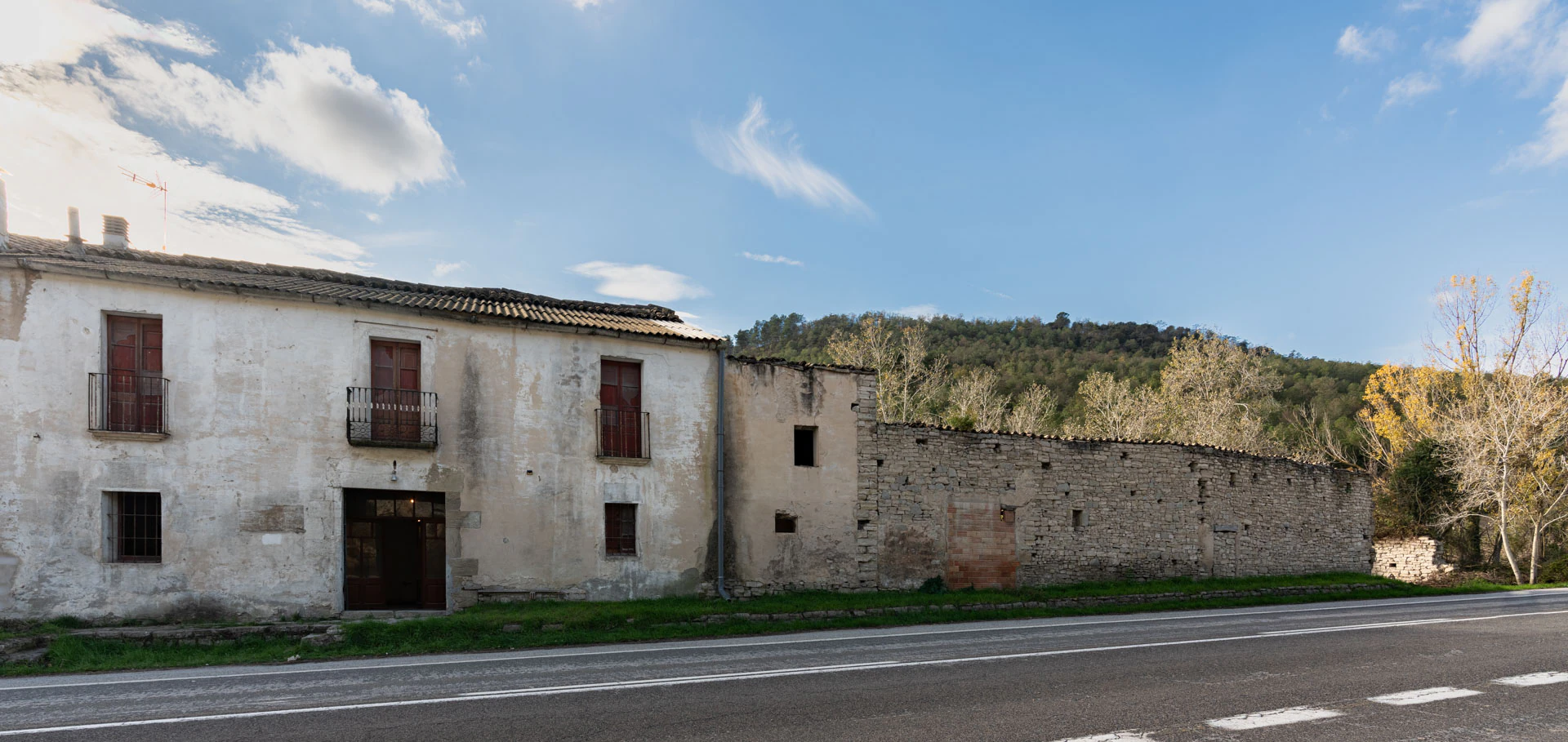 8398 - Masia històrica a reformar a Argençola
