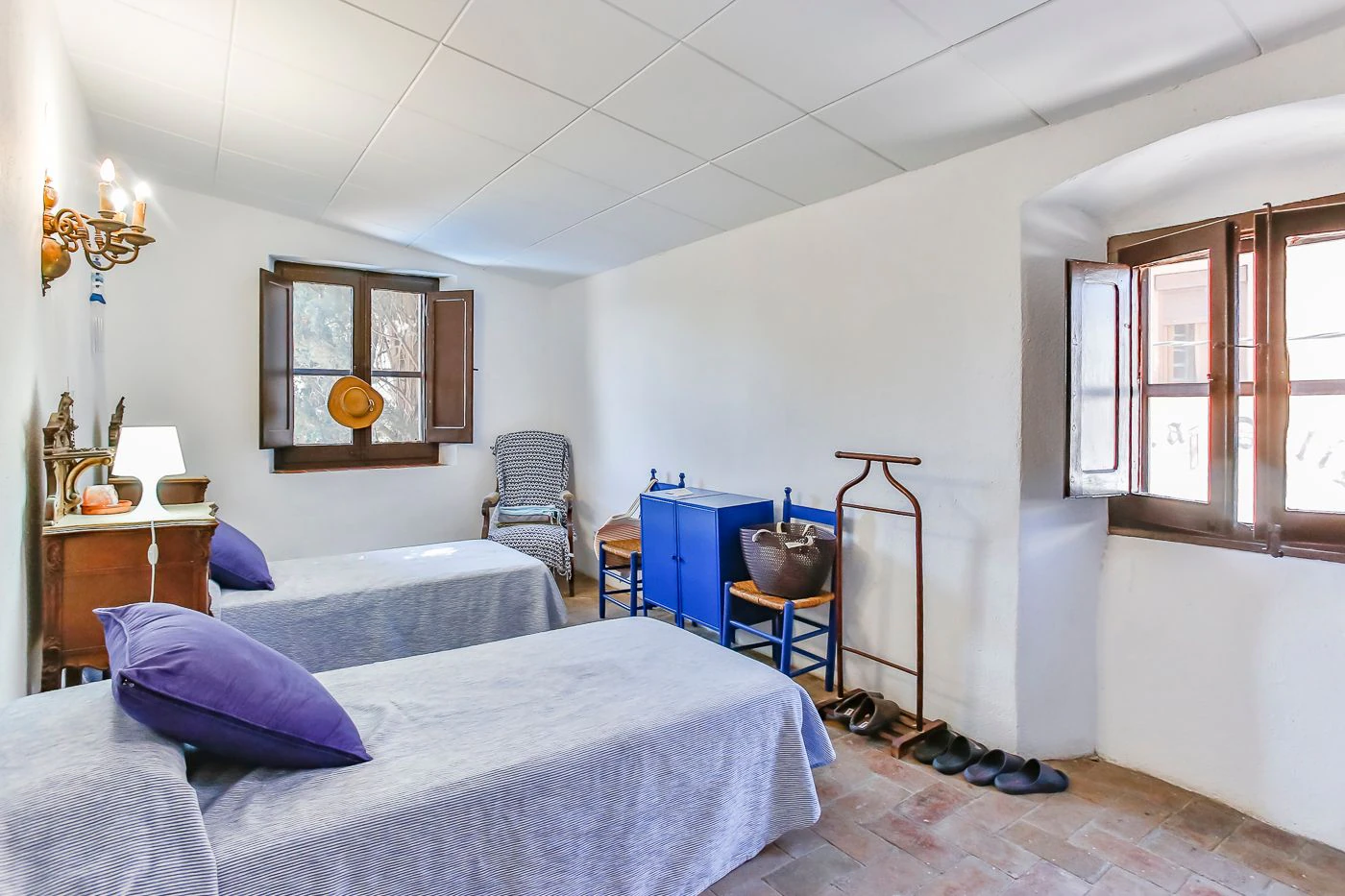 Preciosa masía en venta cerca del mar