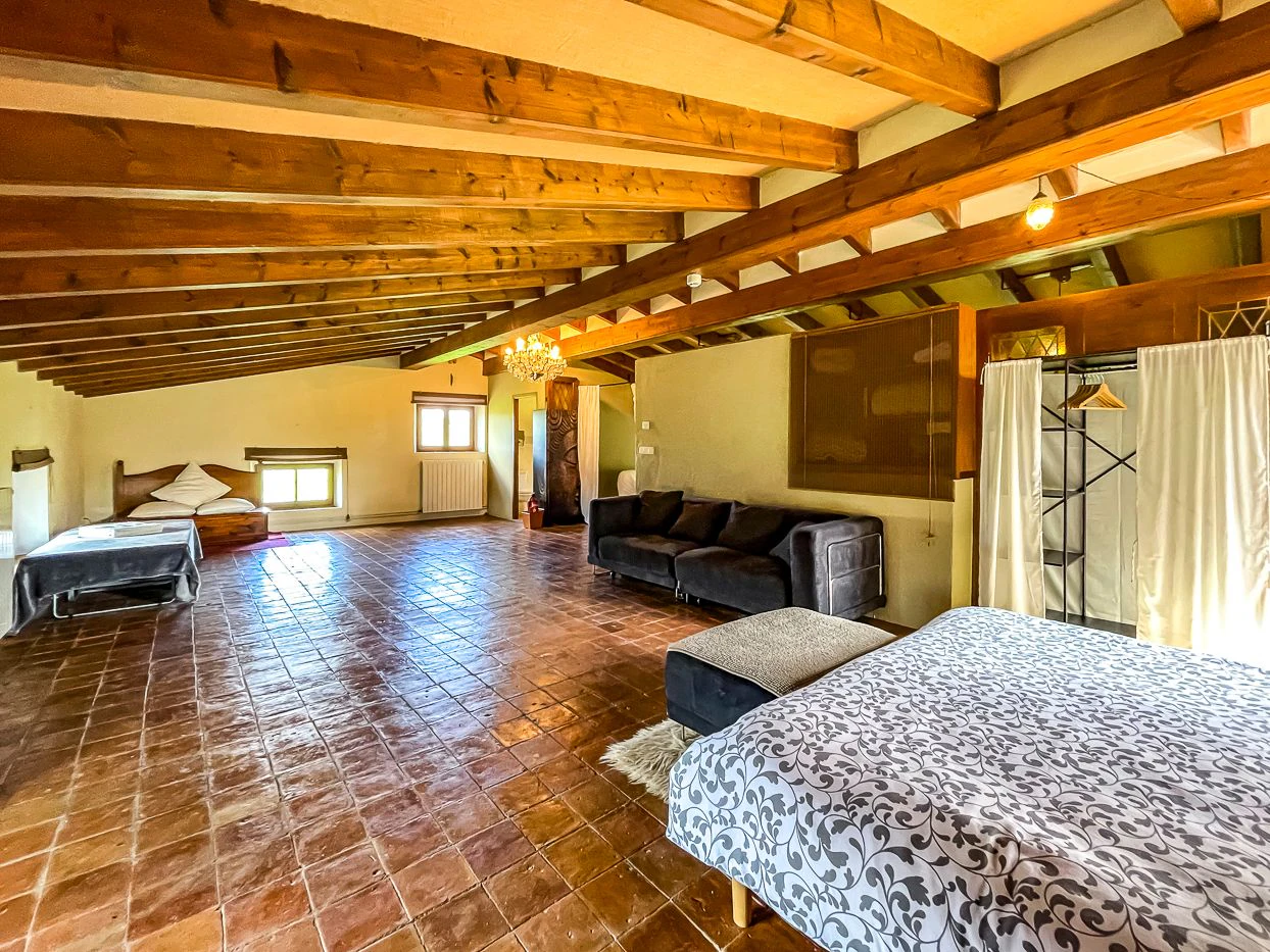 2239 - Masía rehabilitada en Rupit