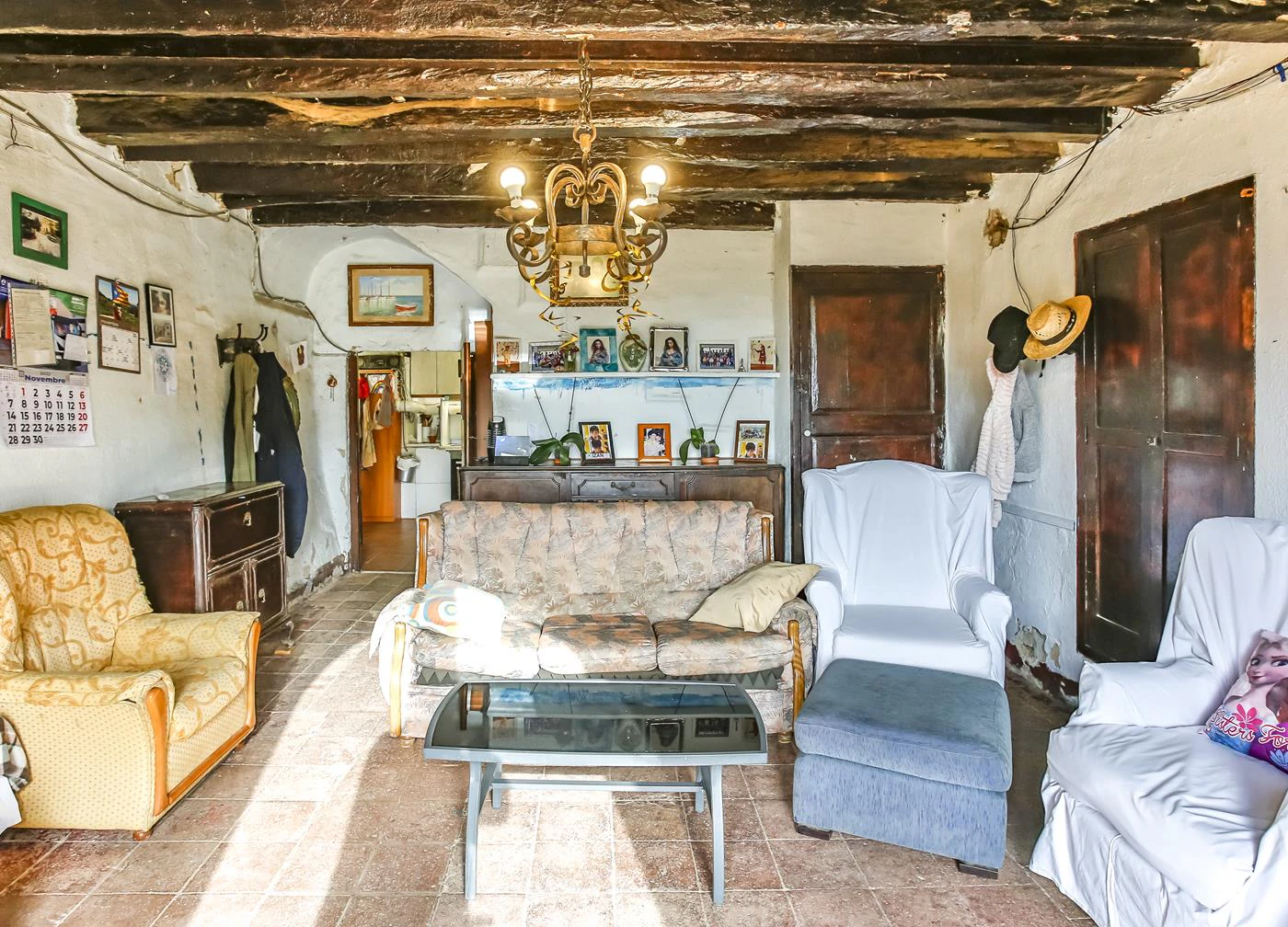 5904 - Country house in Vilassar with 40 hectares.