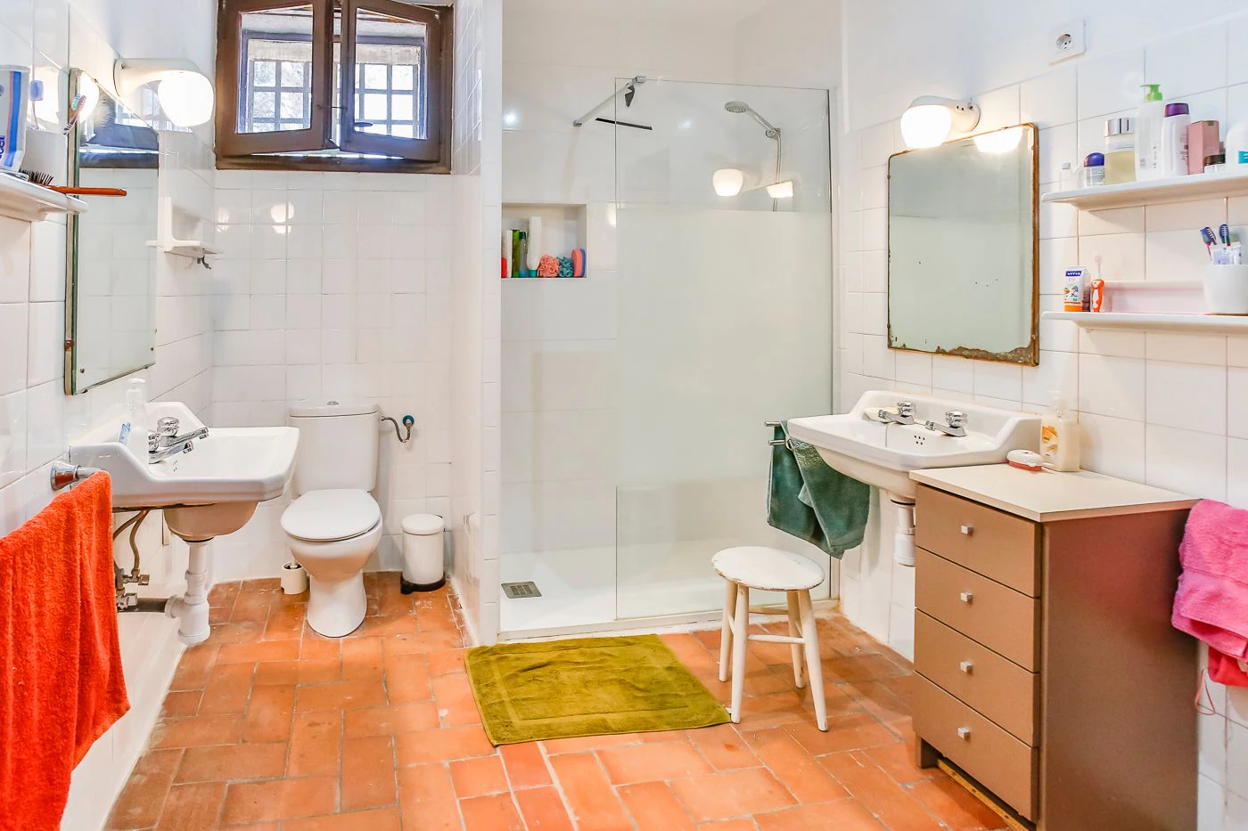 Preciosa masía en venta cerca del mar