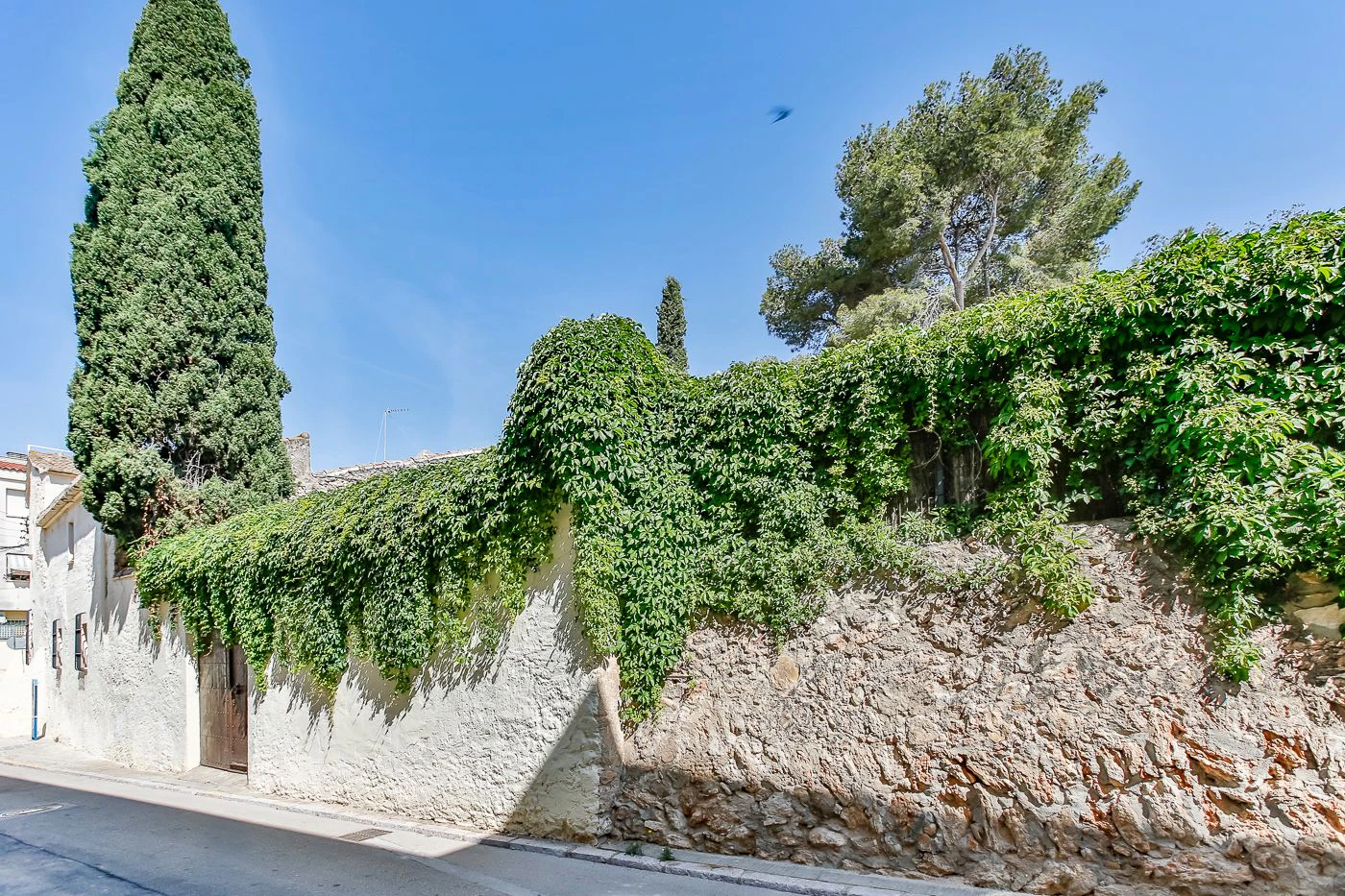 Preciosa masía en venta cerca del mar