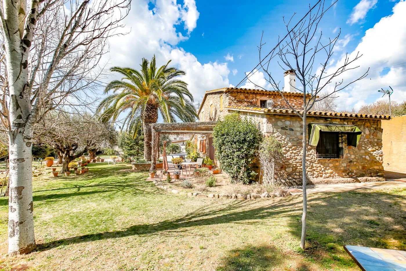 9777 - Preciosa masía en venta en Santa Eulalia de Ronsana