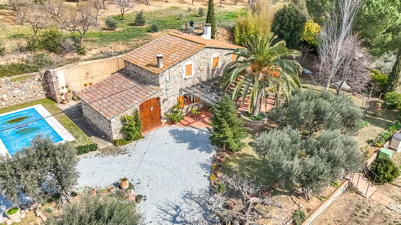 9777 - Preciosa masía en venta en Santa Eulalia de Ronsana