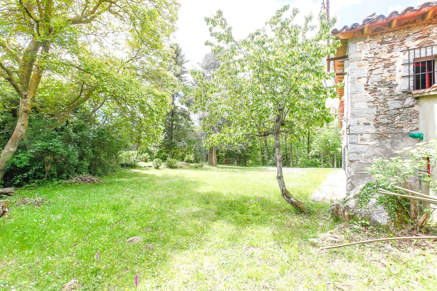 6863 - Preciosa masia en el corazón del parque natural del Montseny
