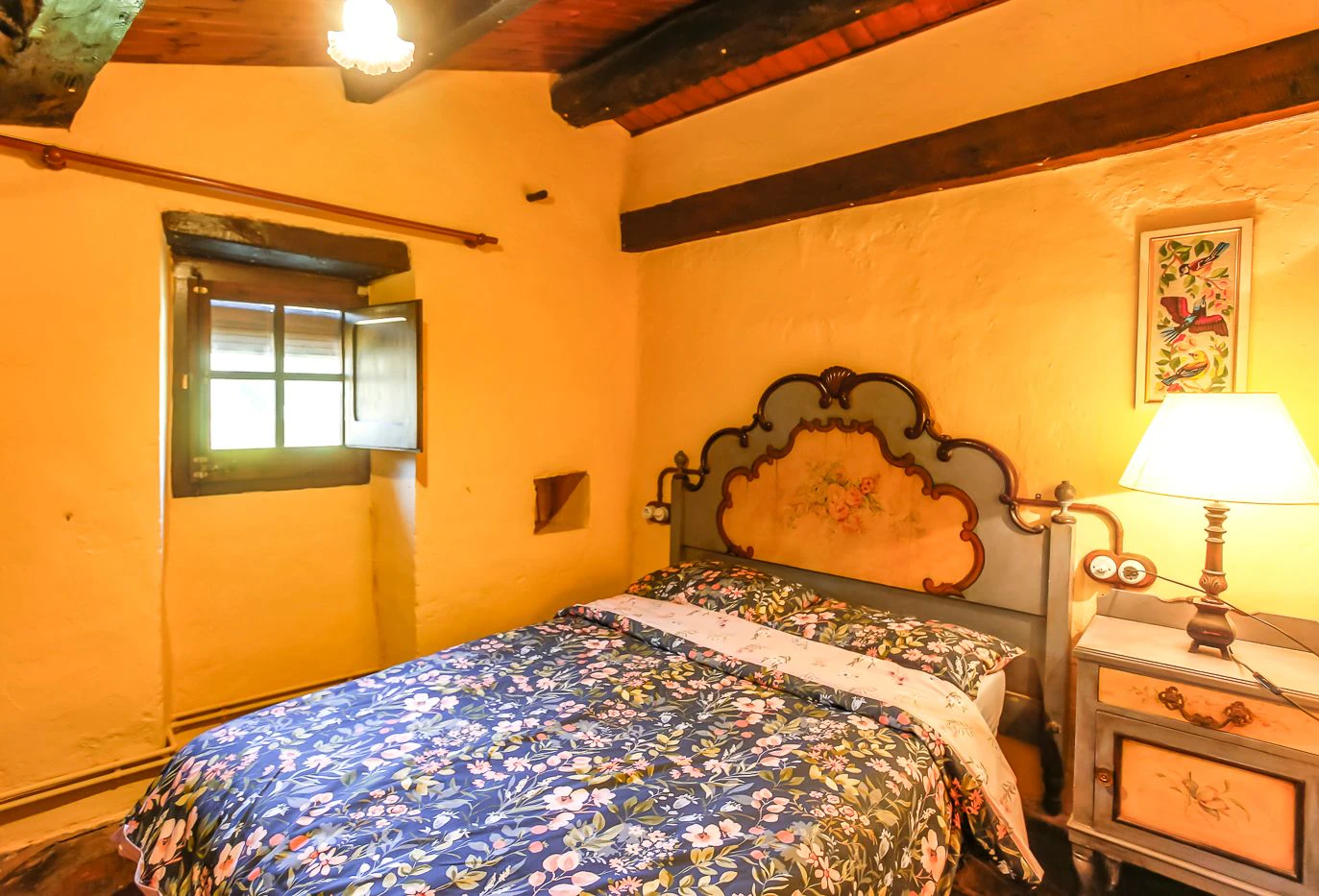 5936 - Masia con encanto con riera que recorre la finca