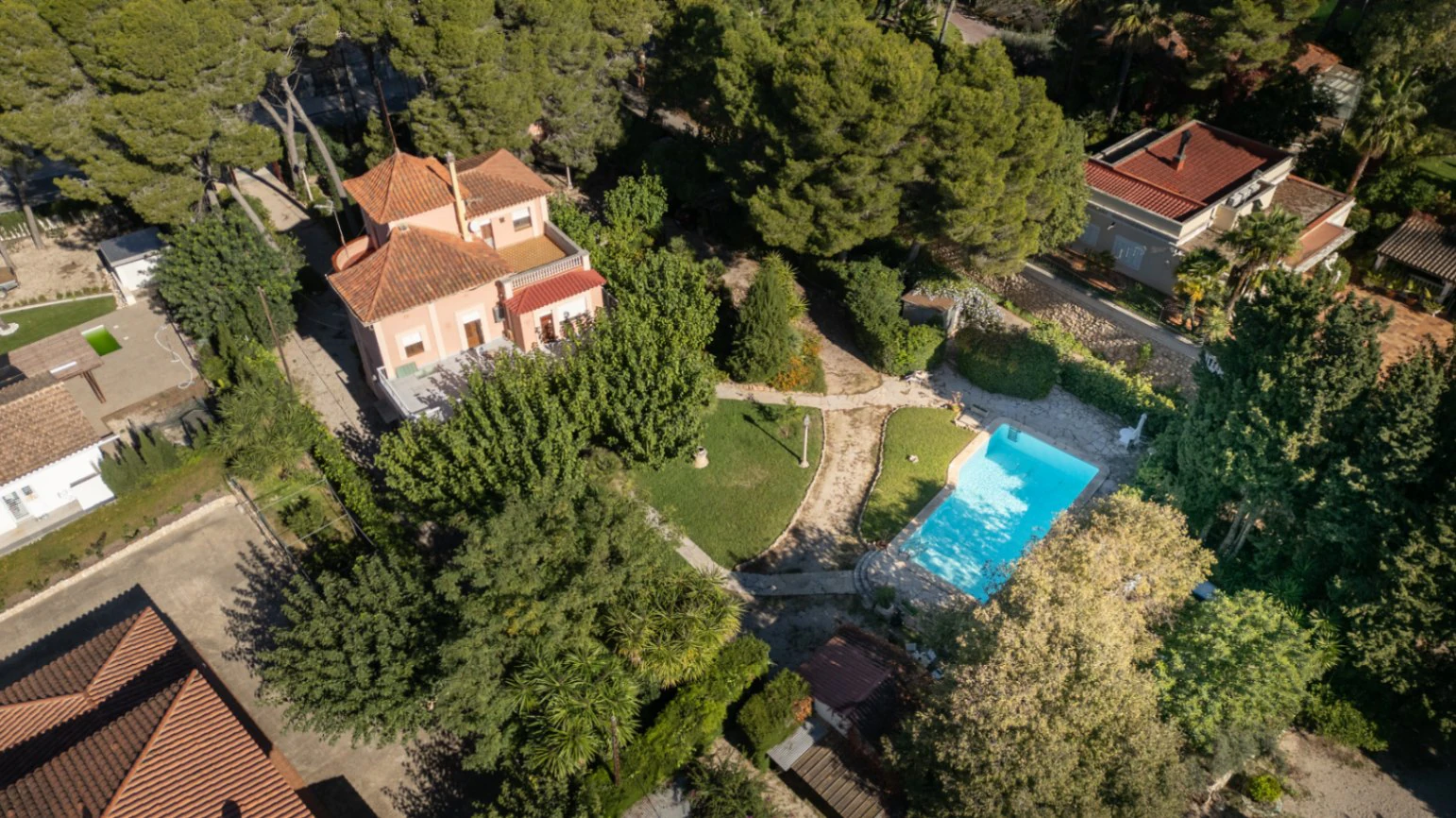Villa Elegante en zona exclusiva