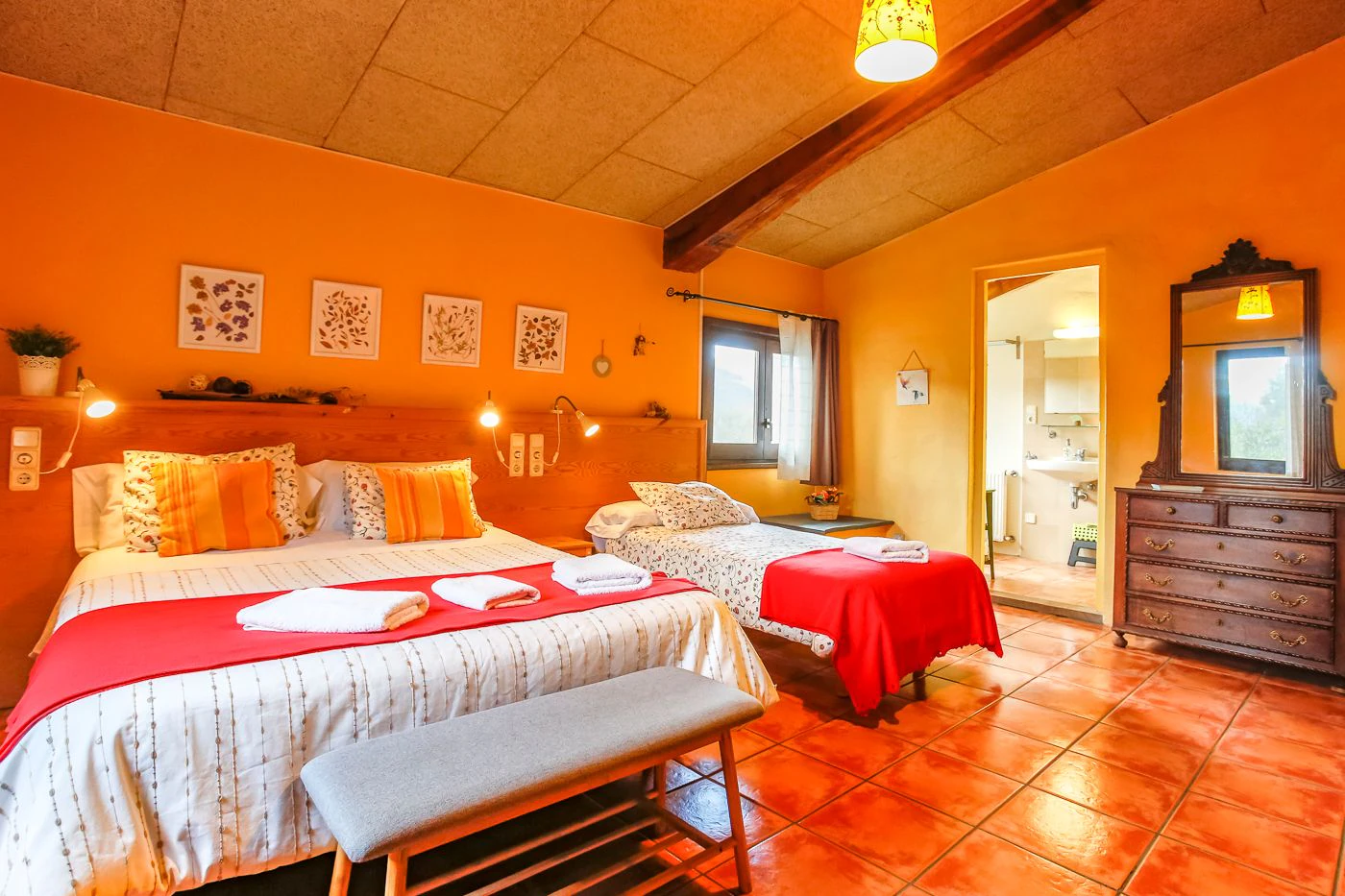 9852 - Masía con encanto en la Garrotxa con licencia de turismo rural