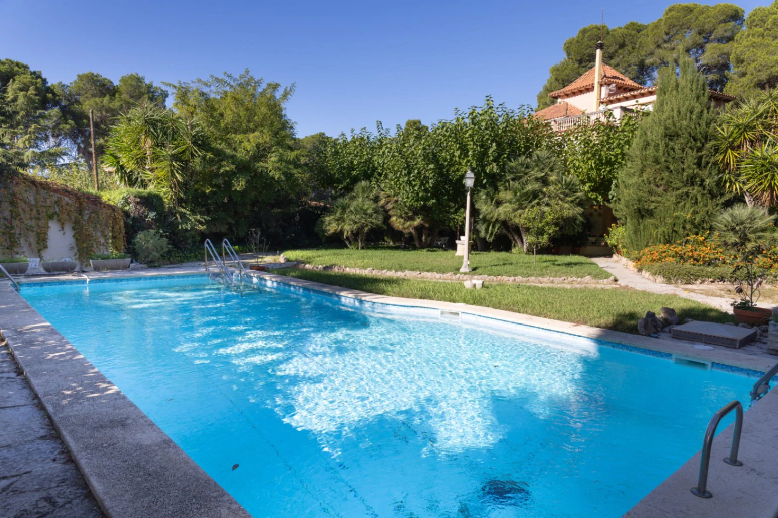 Villa Elegante en zona exclusiva