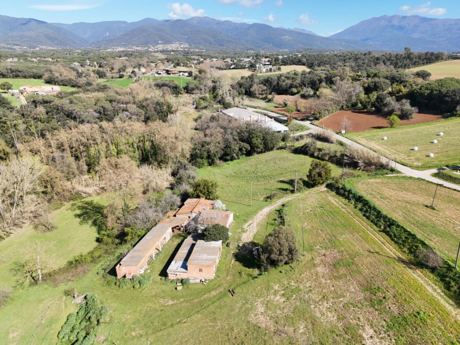 1238 - Preciosa finca  en una una de las mejores zonas de la provincia de BArcelona