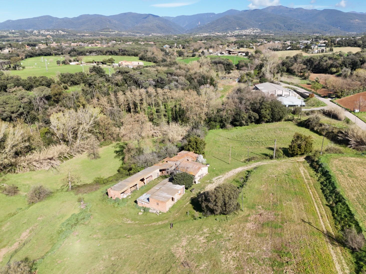 1238 - Preciosa finca  en una una de las mejores zonas de la provincia de BArcelona