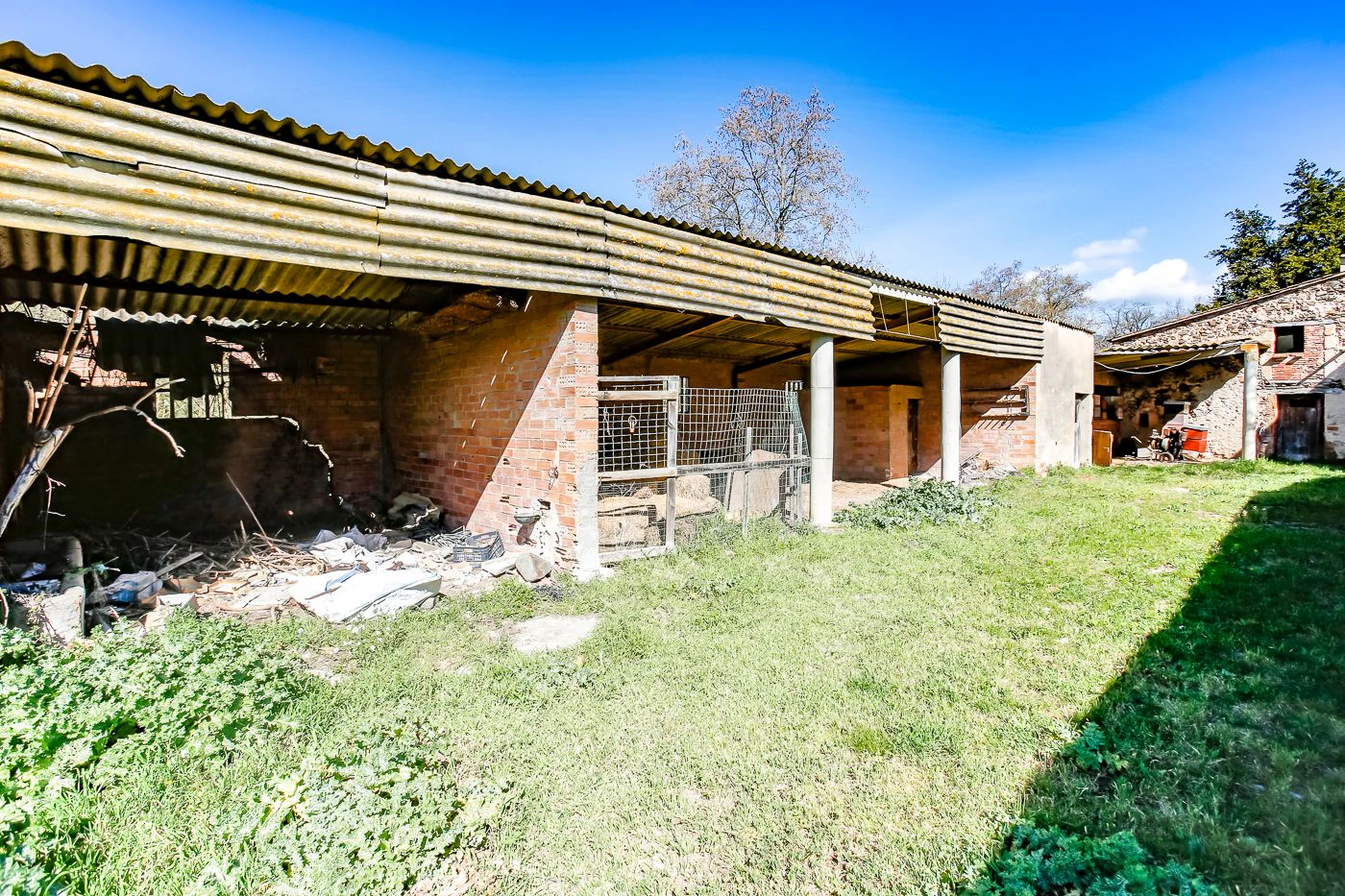 1238 - Preciosa finca  en una una de las mejores zonas de la provincia de BArcelona
