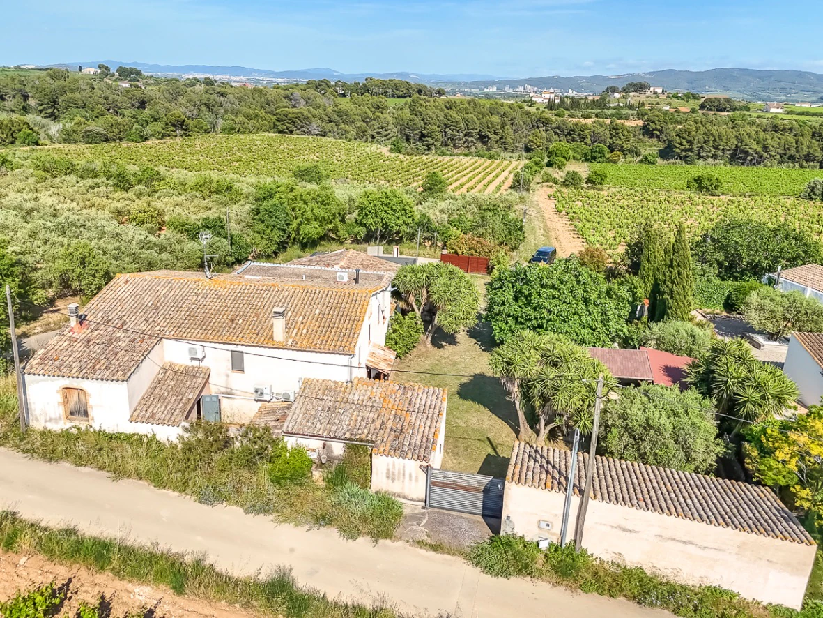 5048 - Masía en venta en Castellví de la Marca
