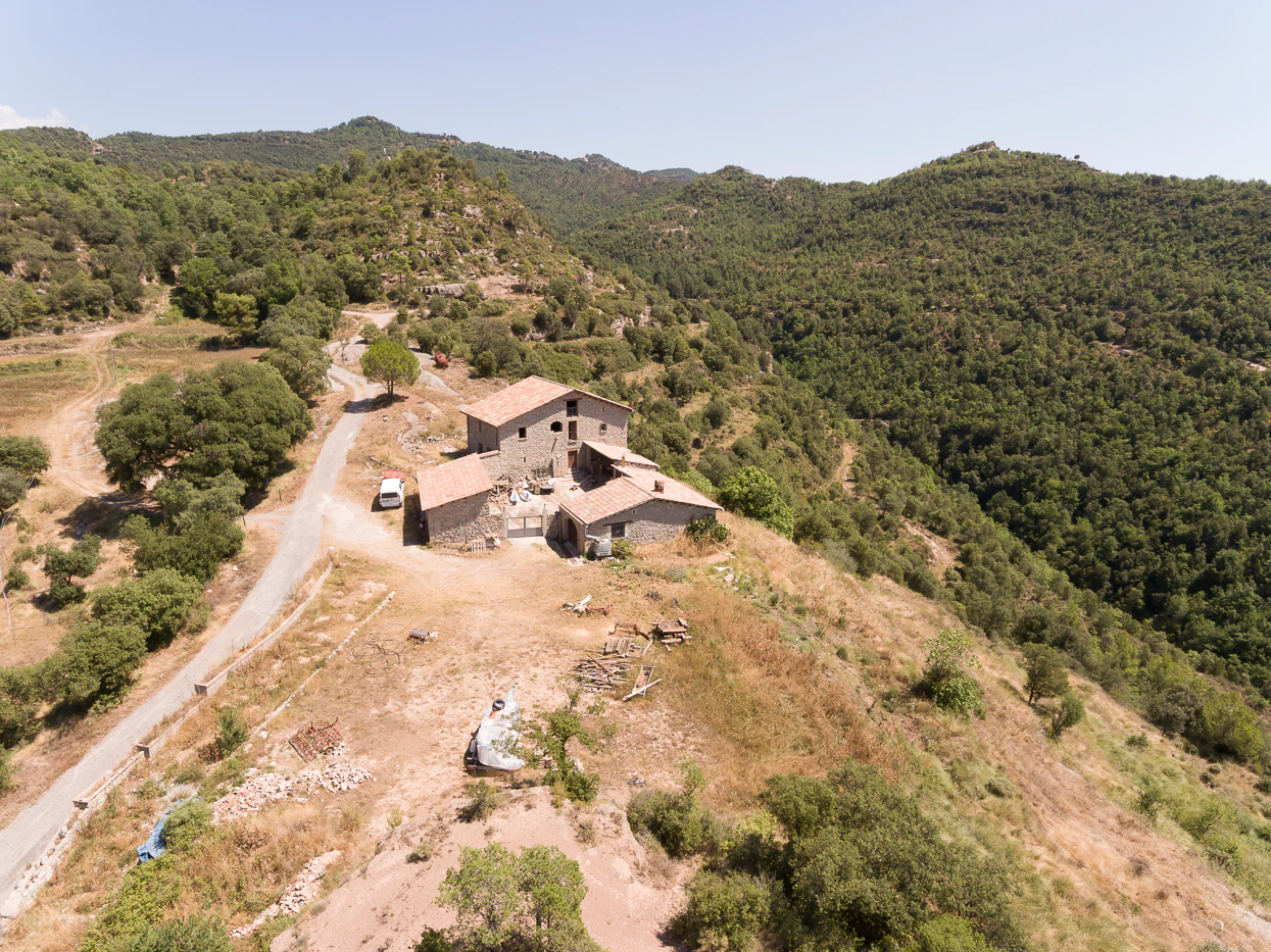 8964 - Belle ferme à Bergueda