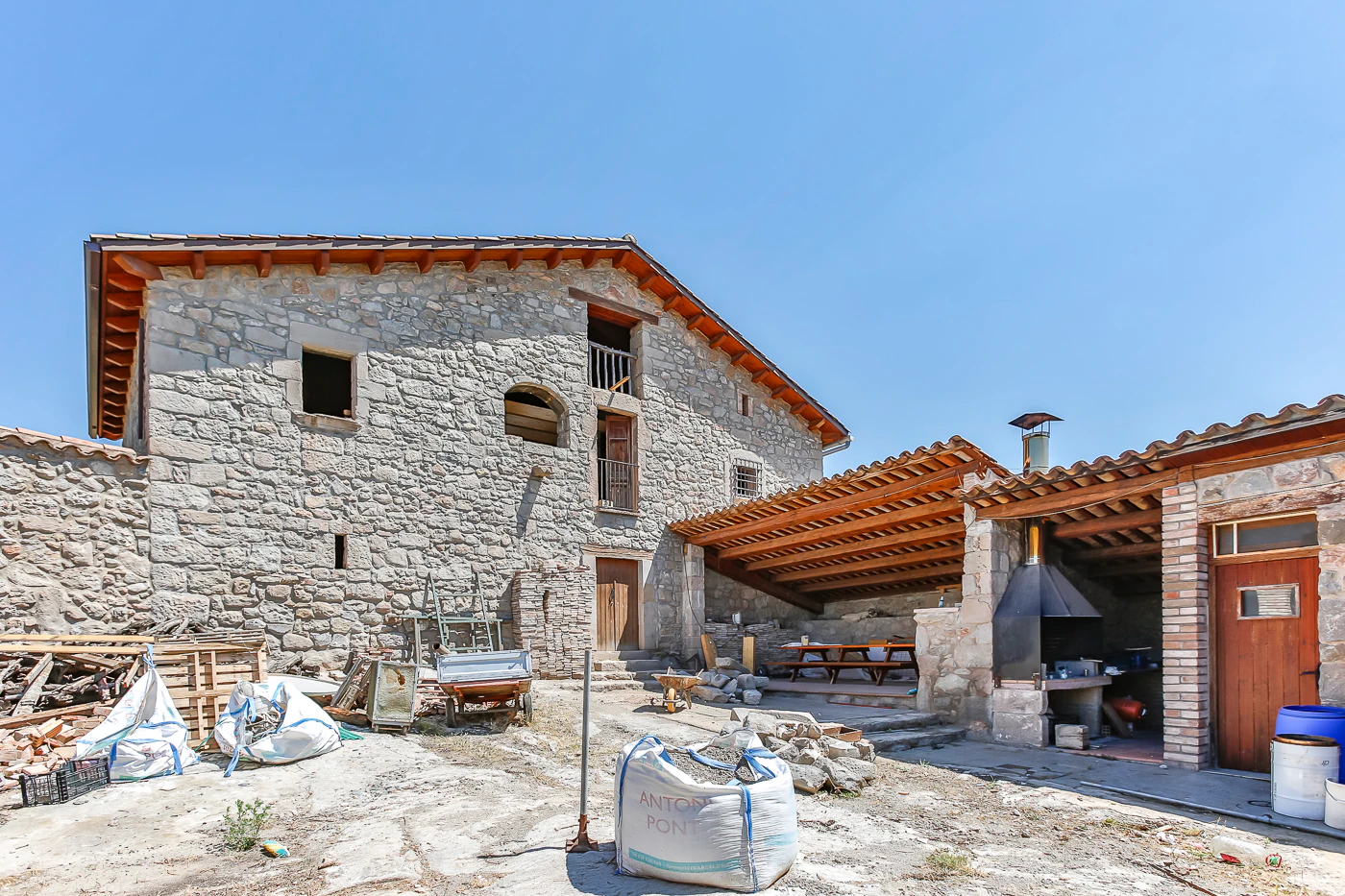 8964 - Belle ferme à Bergueda