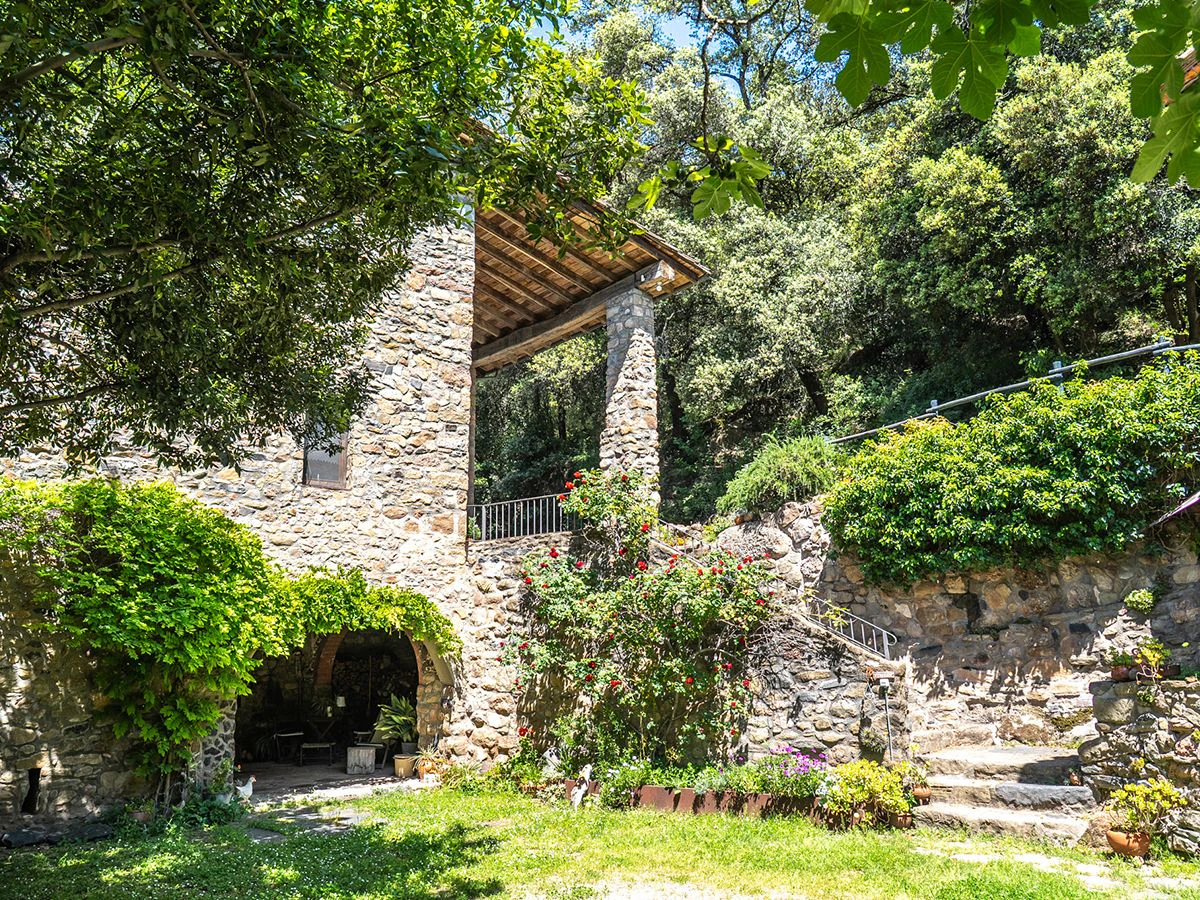 9852 - Masía con encanto en la Garrotxa con licencia de turismo rural