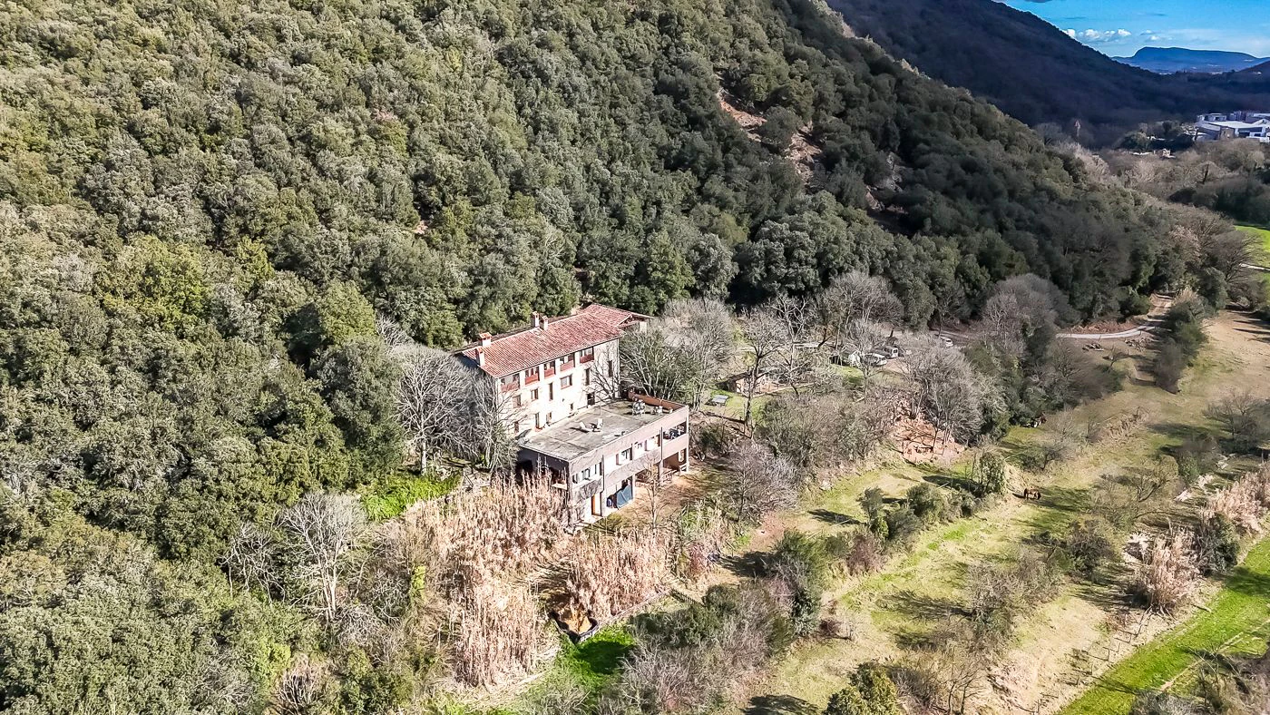 9852 - Masía con encanto en la Garrotxa con licencia de turismo rural