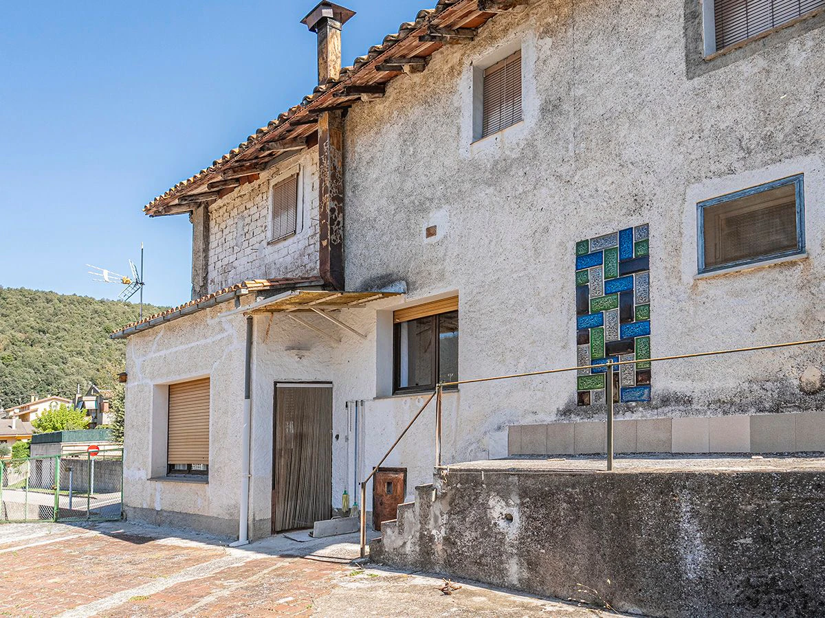 4226 - House in the urban center in the Vall d'en Bas