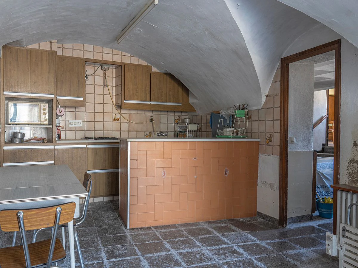 4226 - House in the urban center in the Vall d'en Bas