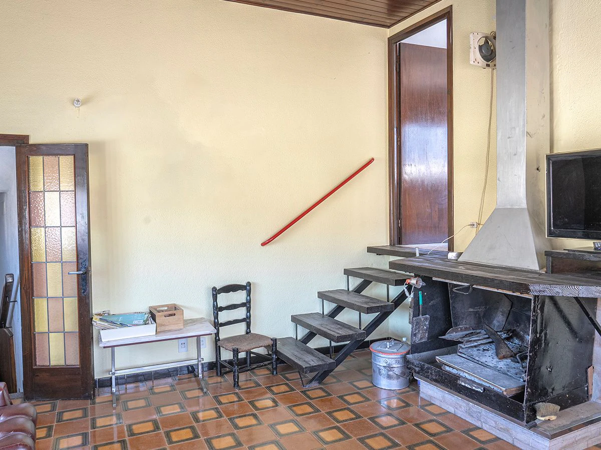 4226 - House in the urban center in the Vall d'en Bas
