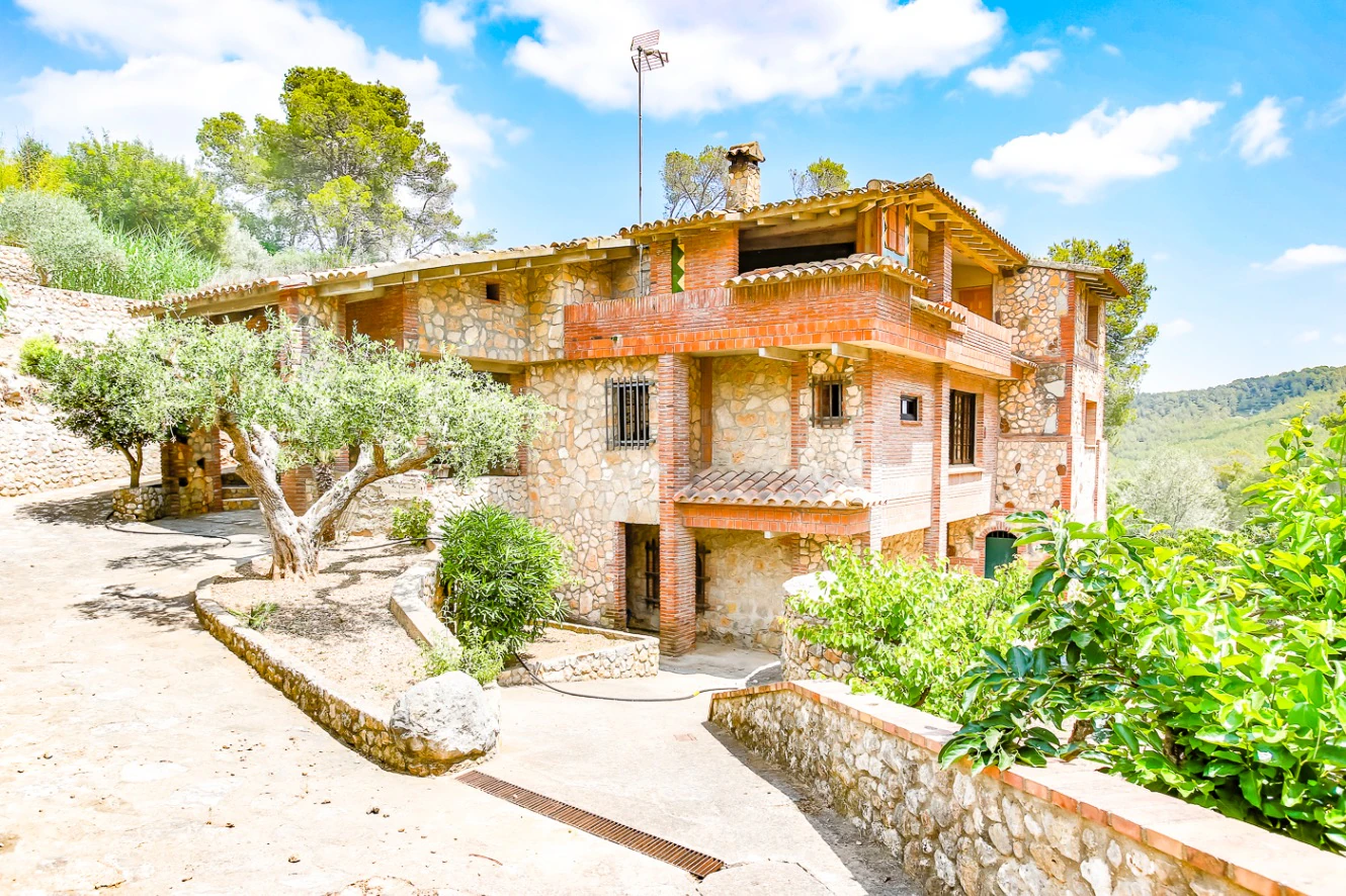7329 - Casa de campo en venta en Avinyonet del Penedés