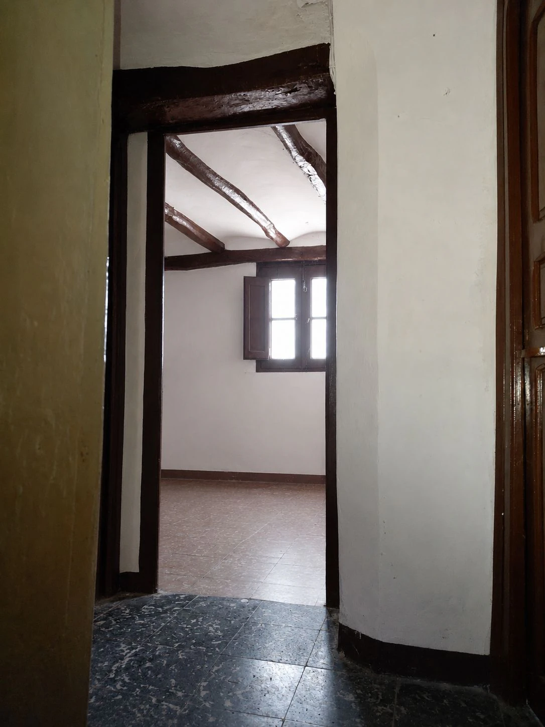 9352 - Casa de pueblo con vista de ensueño en el pueblo de Perves.
