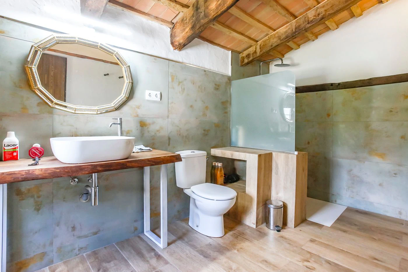 8481 - Masía en venta en la Plana de Vic