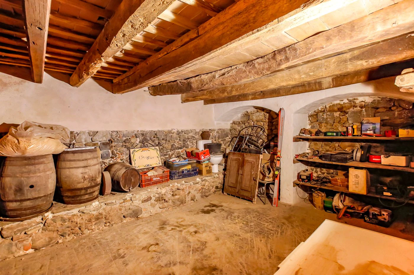 8481 - Masía en venta en la Plana de Vic