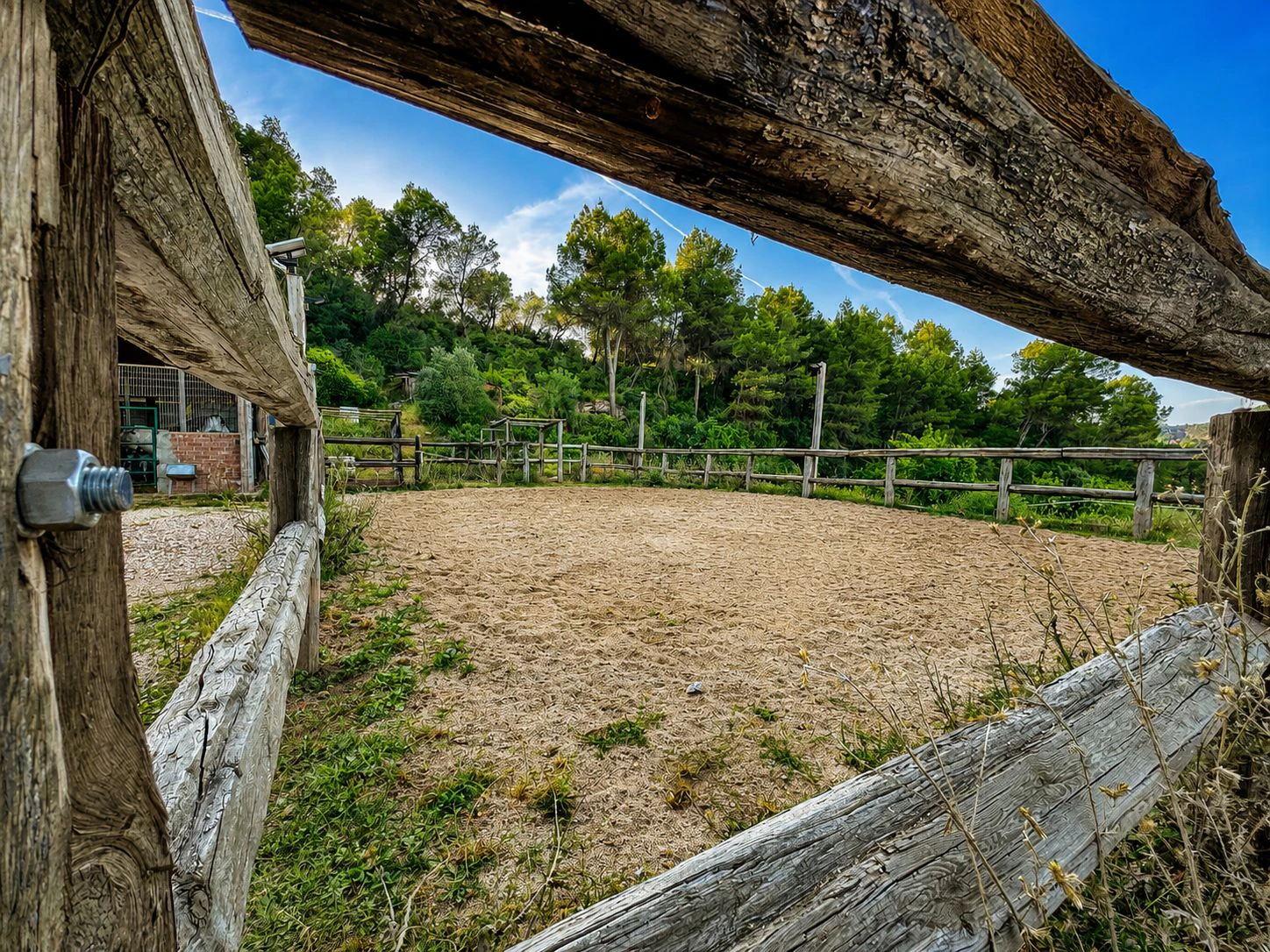 Finca rústica con caseta y cuadra