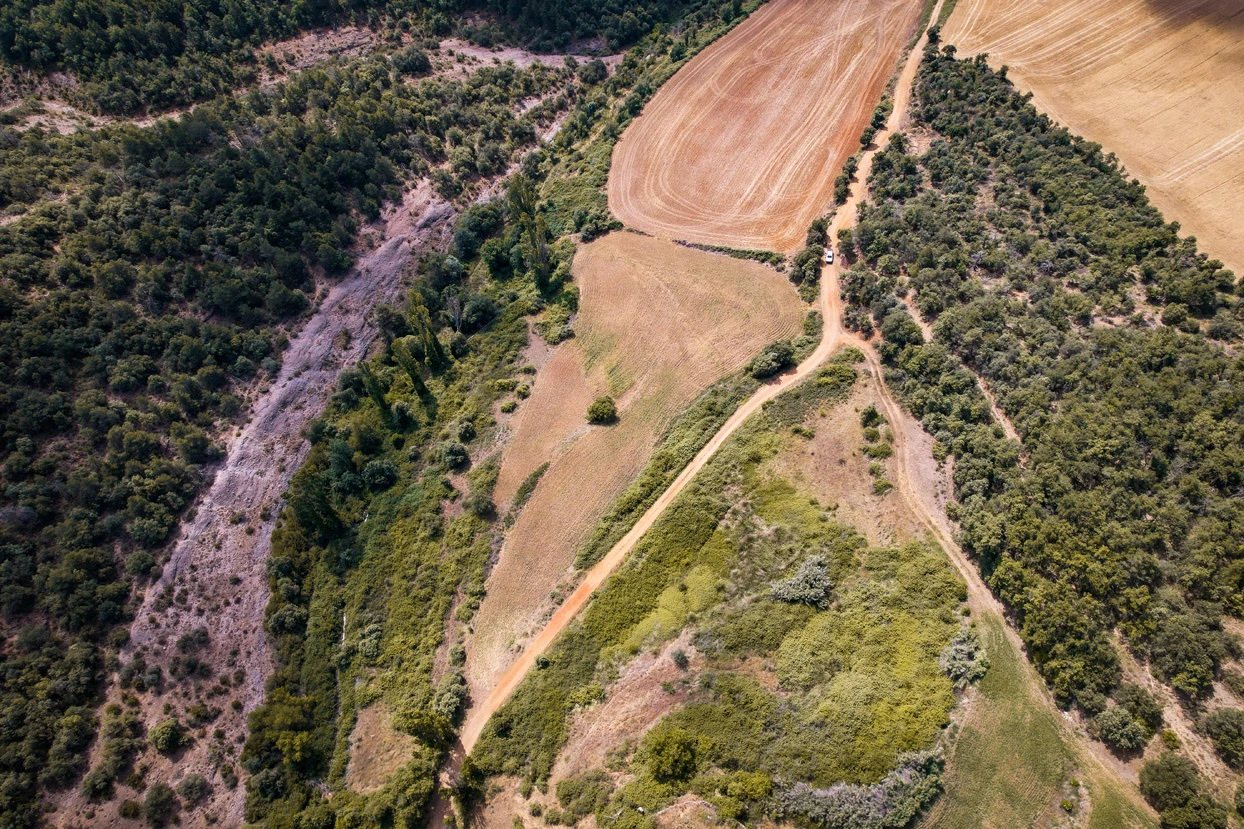 Finca con 350 hectáreas y varias construcciones