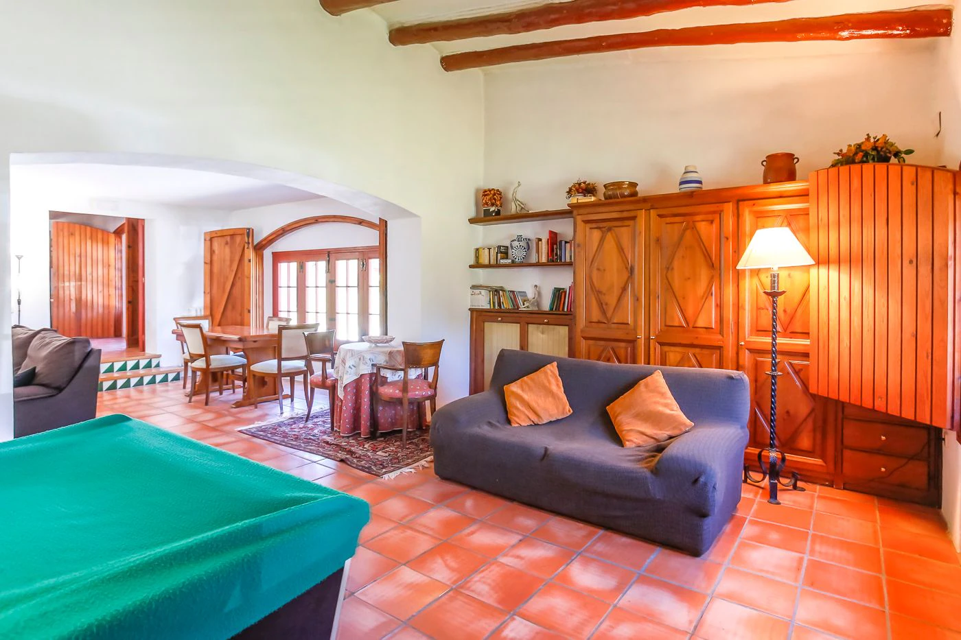 Masía con licencia turística en venta