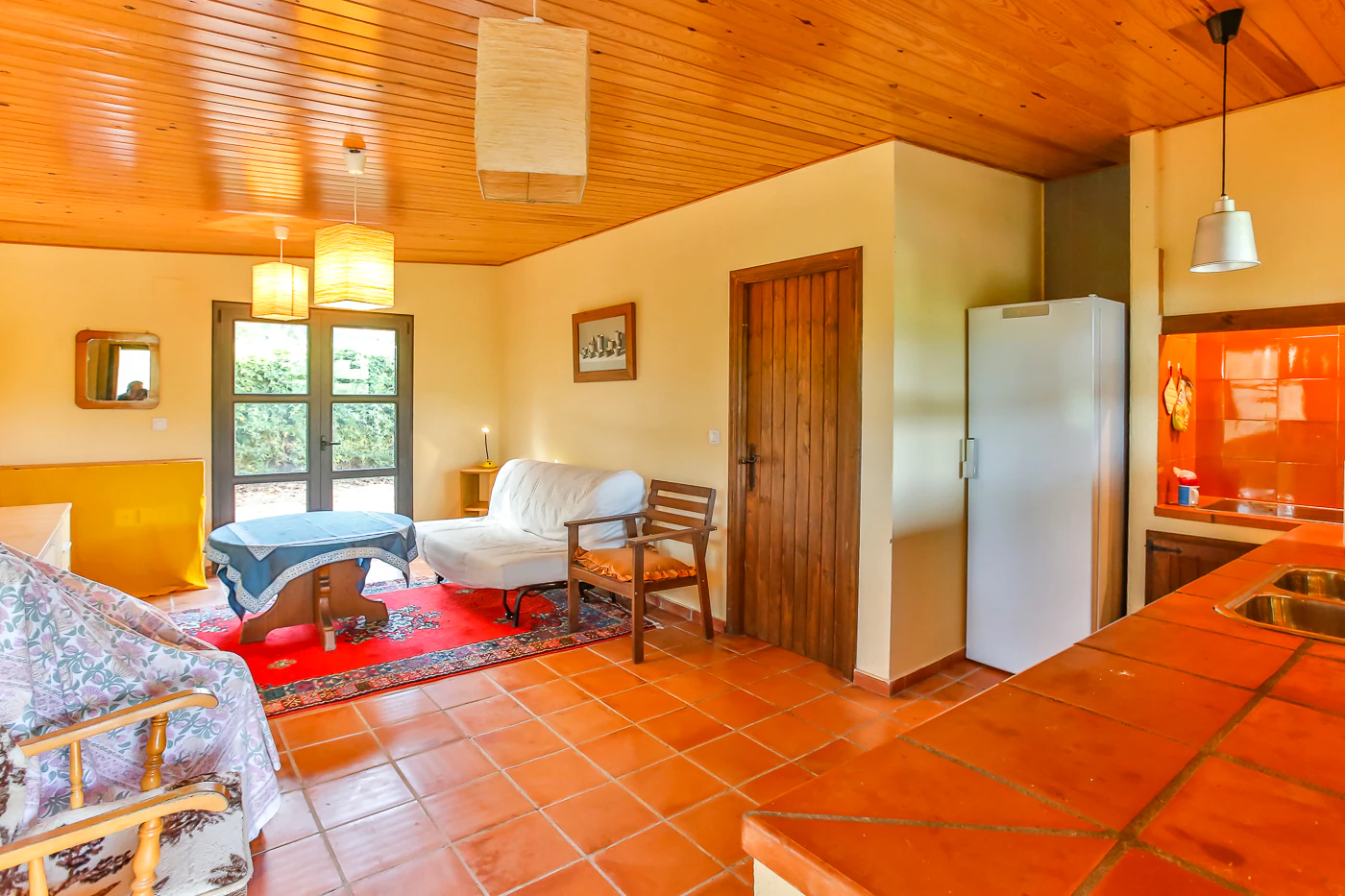 Preciosa masía restaurada con apartamento de invitados