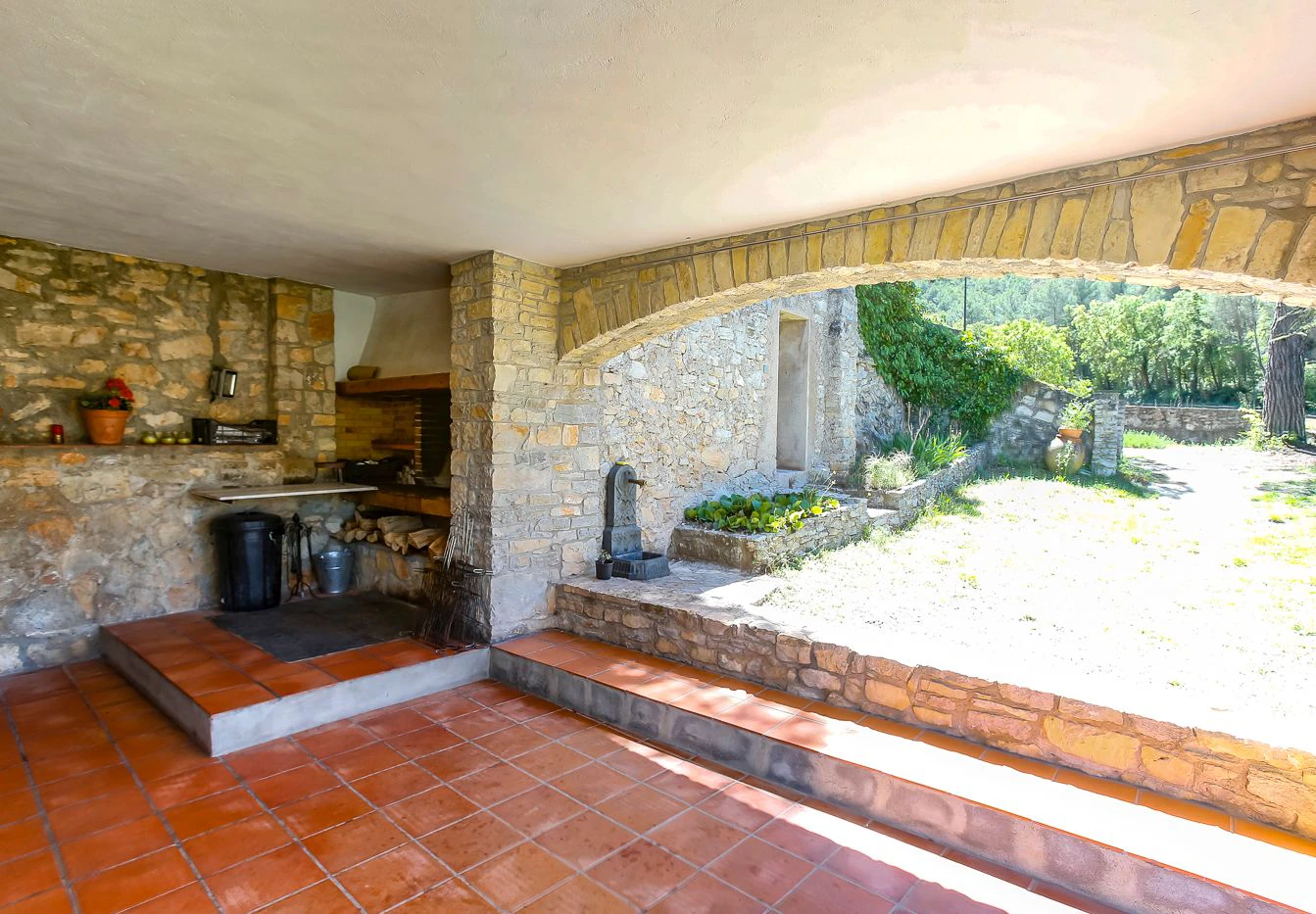 Masía con licencia turística en venta