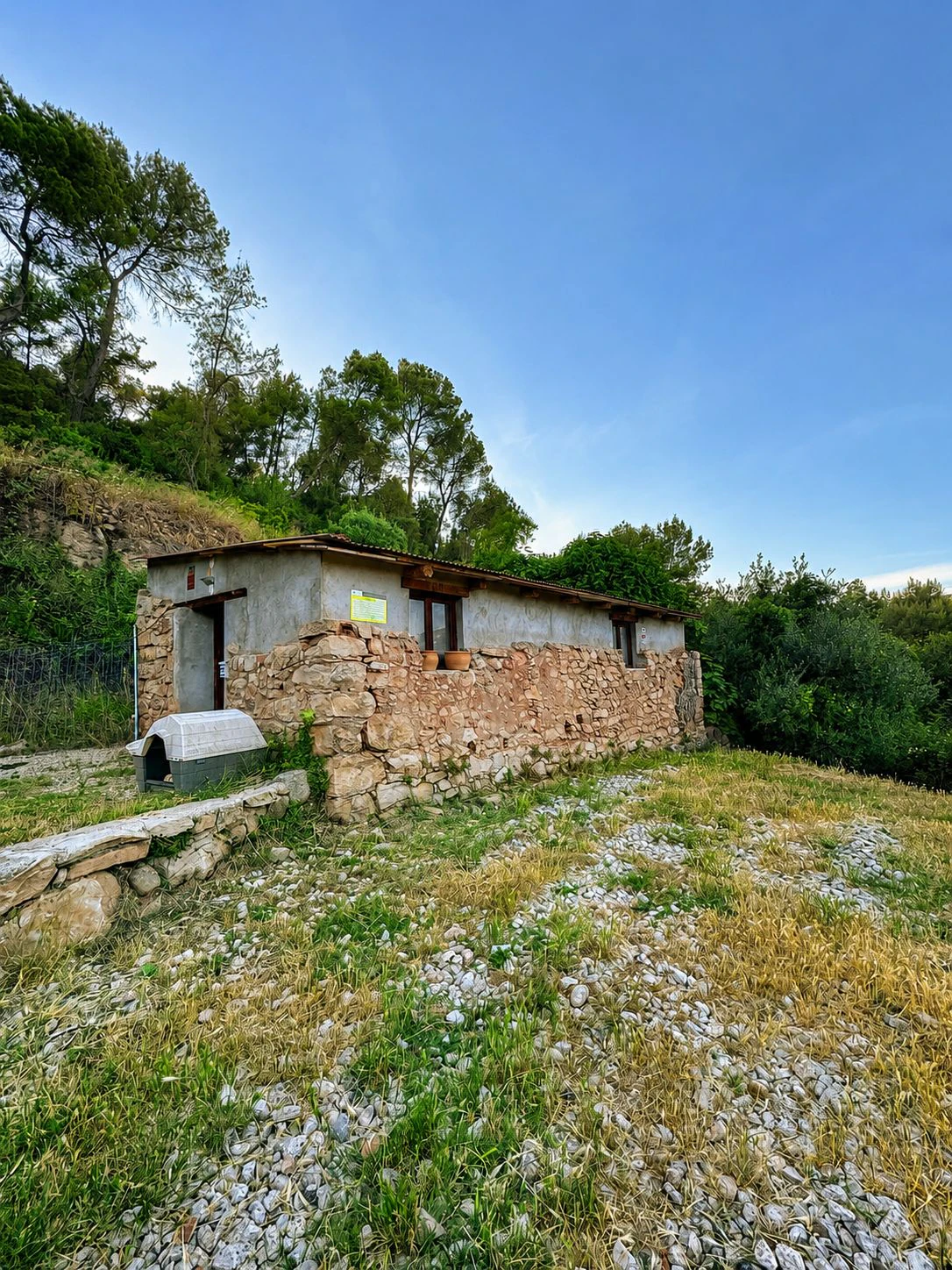 4442 - Finca rústica con caseta y cuadra