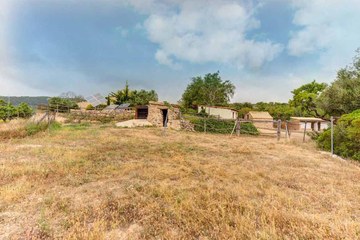 6903 - Preciosa masía en venta cerca de la playa