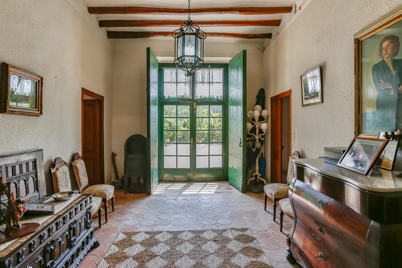 9663 - Espectacular finca rústica con masía estilo indiana