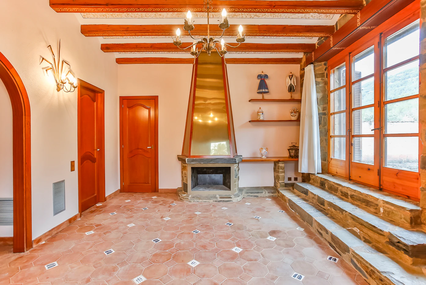 4679 - Espectaular masía en venta totalmente reformada