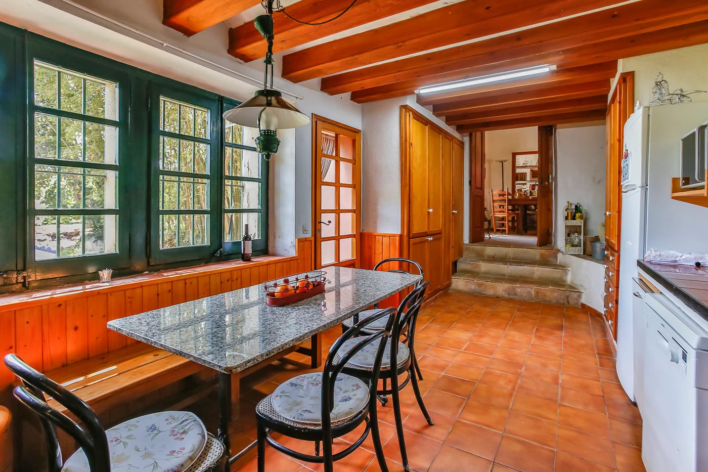 9663 - Espectacular finca rústica con masía estilo indiana