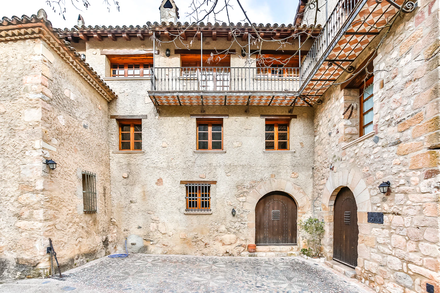 4679 - Espectaular masía en venta totalmente reformada