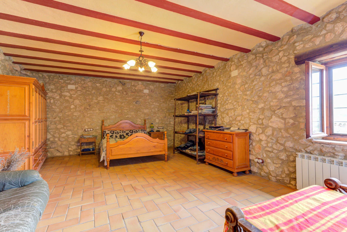 6903 - Preciosa masía en venta cerca de la playa