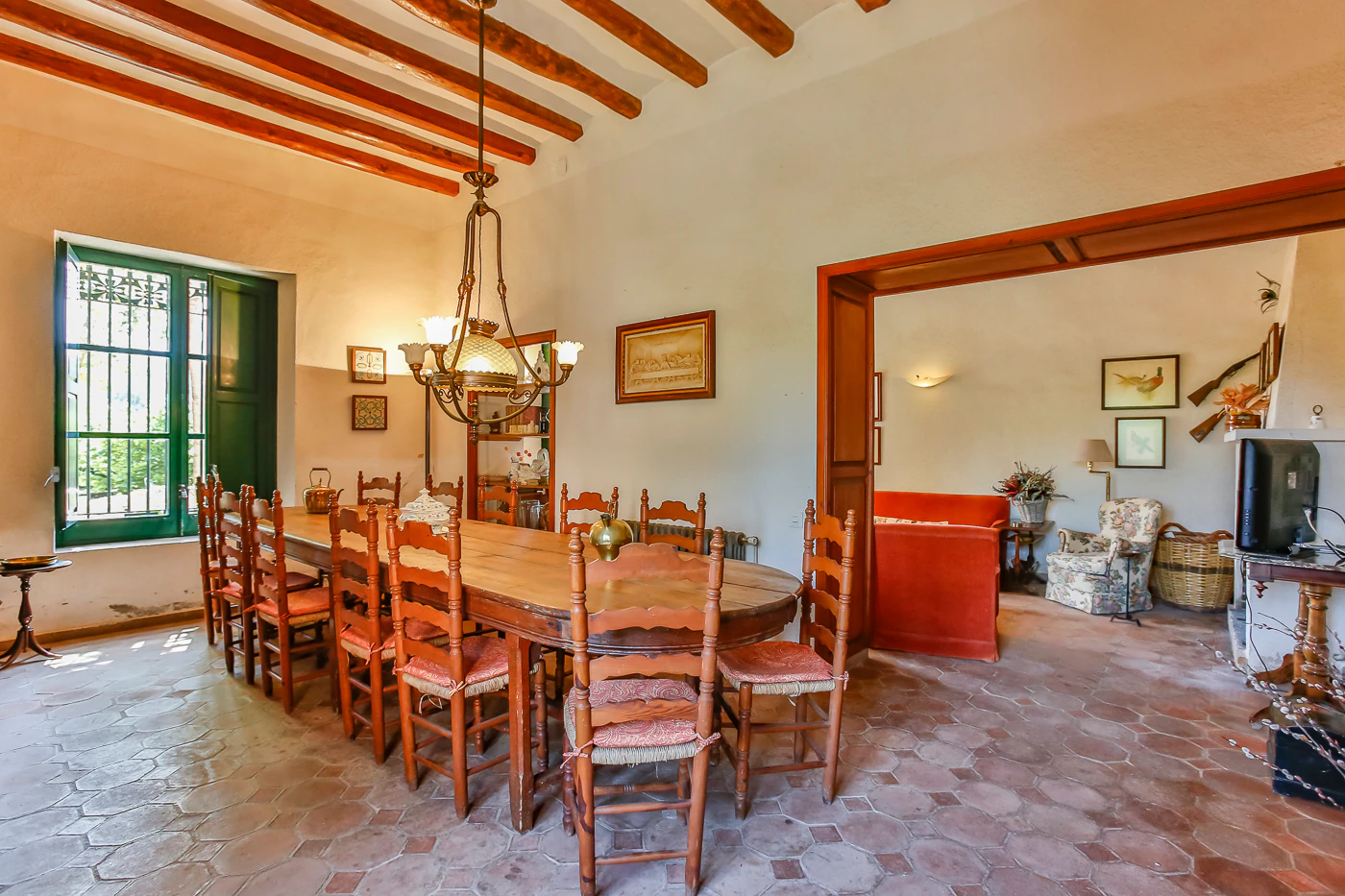 9663 - Espectacular finca rústica con masía estilo indiana