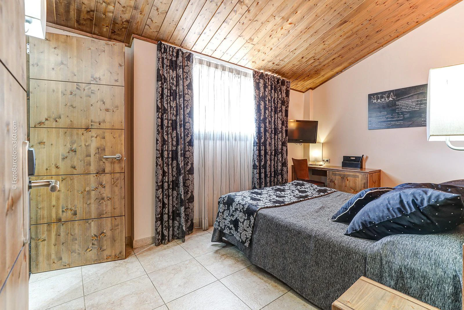 9113 - Hotel en el Berguedà. 14 habitaciones