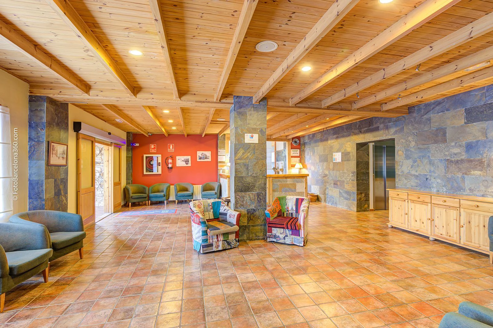 1246 - Hotel en La Molina. Totalmente equipado
