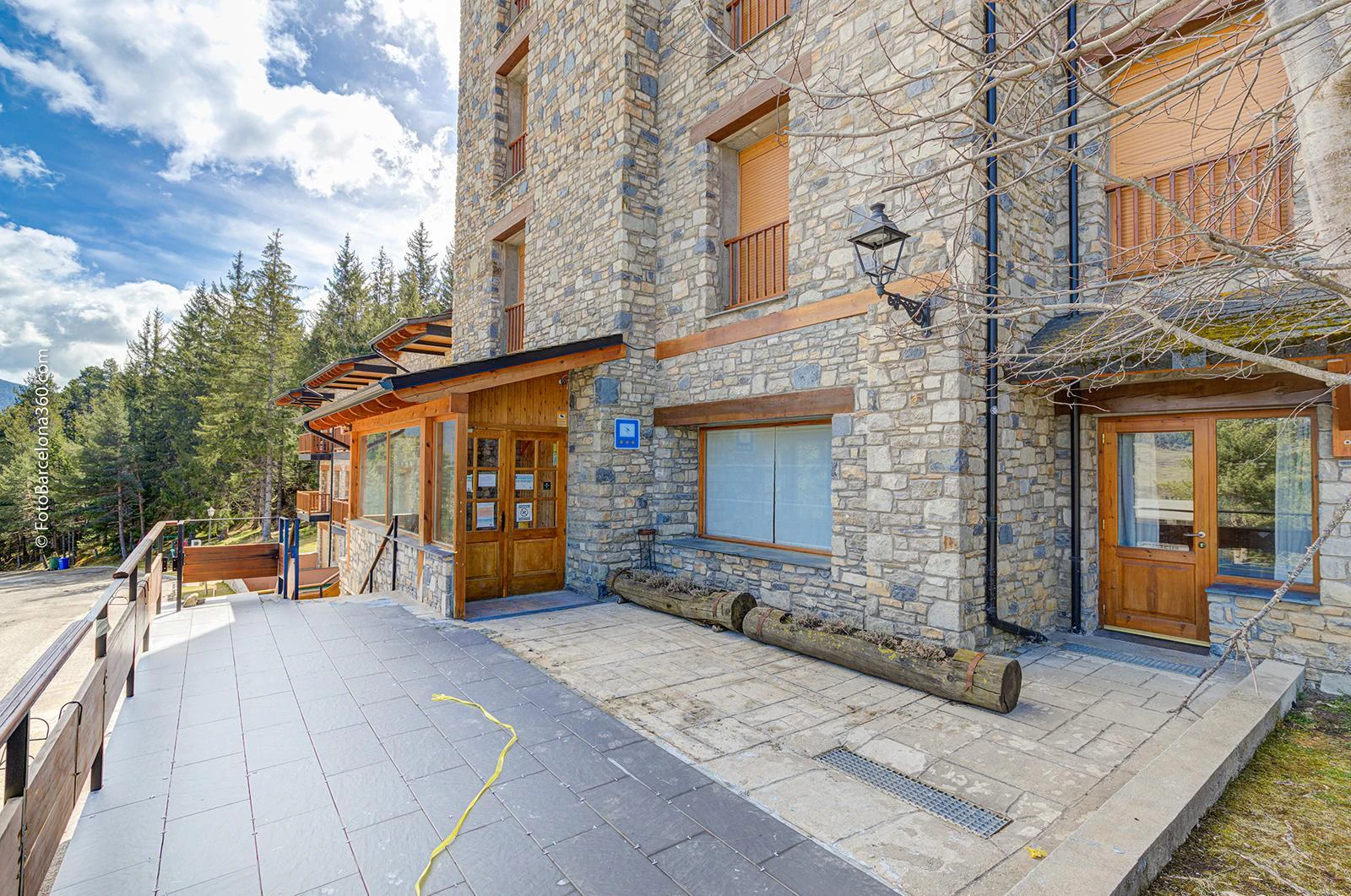 1246 - Hotel en La Molina. Totalmente equipado