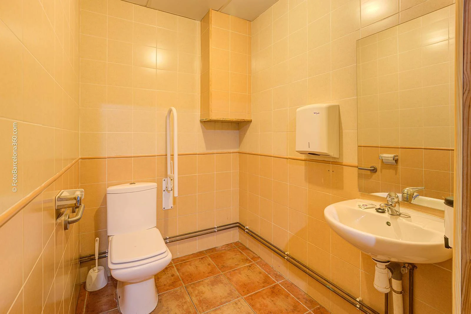 1246 - Hotel en La Molina. Totalmente equipado